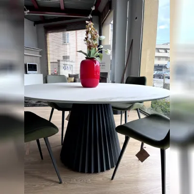 Tavolo Tavolo pliss� Midj a prezzo ribassato