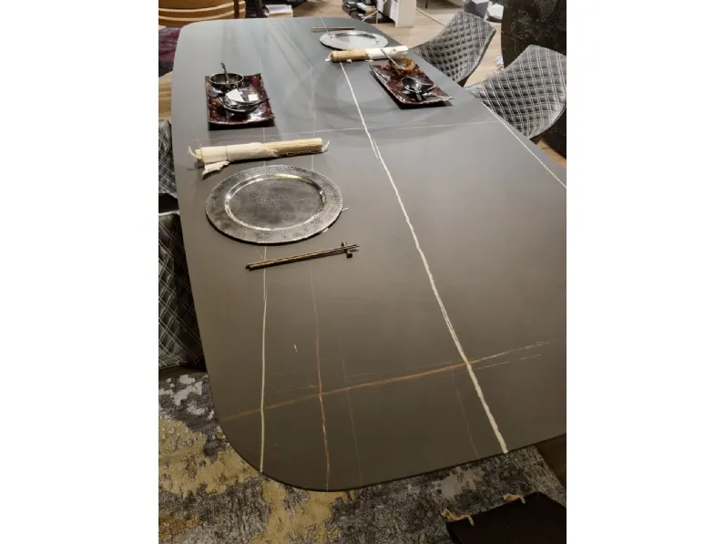 Tavolo in marmo sagomato Oh  72 - square round Reflex a prezzo scontato