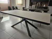 Tavolo rettangolare in metallo Tavolo ceramica luce di Ozzio in Offerta Outlet