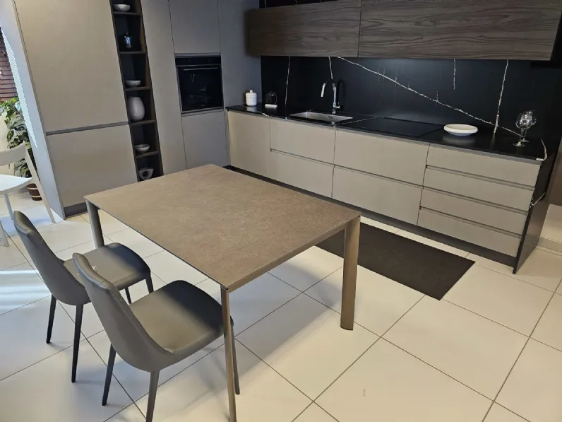 Tavolo Eminence evo Connubia in laminato Allungabile 