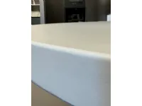 Tavolo Ops di Kristalia scontato del 49%