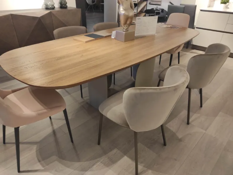 Tavolo ovale Twins  di Calligaris a prezzo riservato 