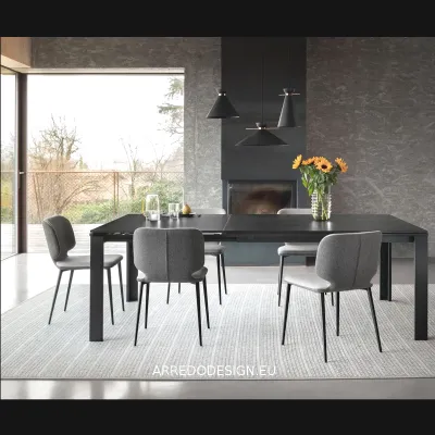 Tavolo Marcopolo * di Midj scontato del 25%