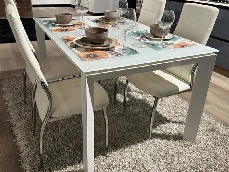 Tavolo in vetro rettangolare Diamante La casa moderna in offerta outlet