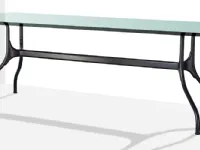 Tavolo rettangolare Tavolo mila' piano in vetro  magis Magis scontato del 70%