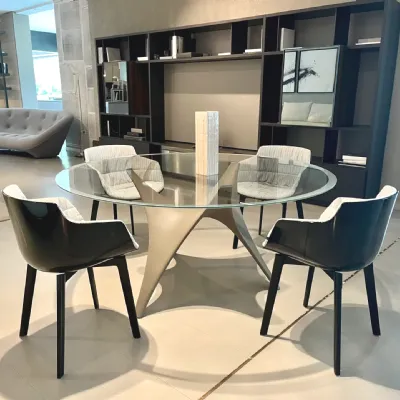 Tavolo in vetro rotondo Arc Molteni & c in offerta outlet