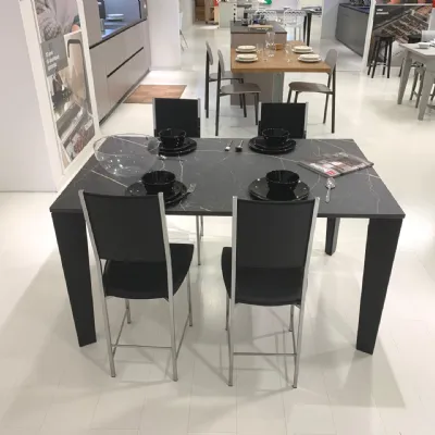 Tavolo rettangolare Infinity Scavolini scontato del 30%