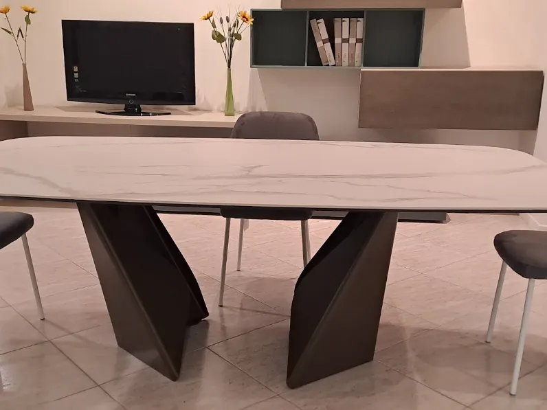 Tavolo Kaleido di Bontempi scontato del 32%