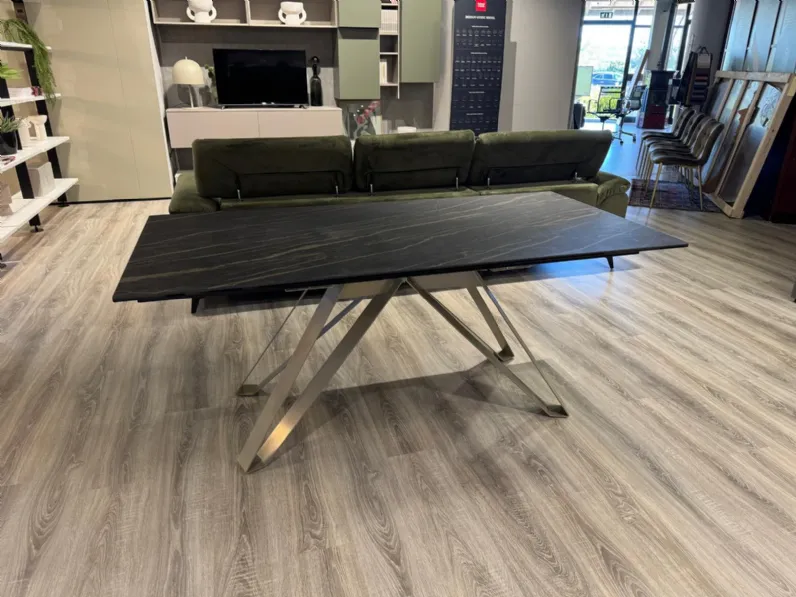 Tavolo fisso Kronos Maxhome a soli 890 Euro