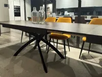 Tavolo Twist La casa moderna in OFFERTA OUTLET -54%