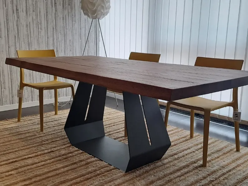 Tavolo fisso Bangkok Le fablier a soli 1782 Euro