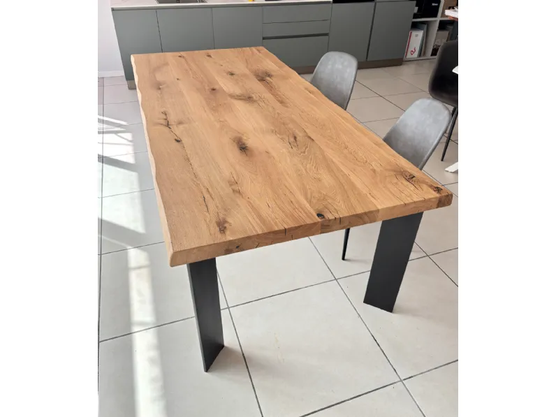Tavolo Linear di Artigianale scontato del 56%