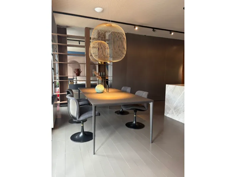 Tavolo in metallo rettangolare Long island Rimadesio in offerta outlet