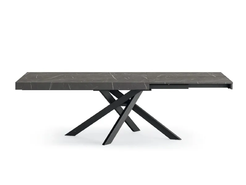Tavolo Manhattan di Scavolini scontato del 30%