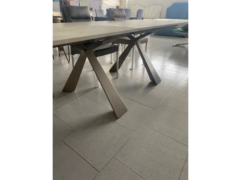 Tavolo allungabile pronta consegna effetto marmo Md work in OFFERTA OUTLET -40%