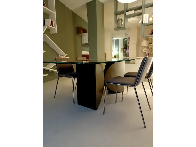 Tavolo in vetro sagomato Meet limited edition Lago a prezzo scontato