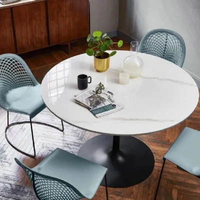 Tavolo in offerta outlet modello Infinity di Midj 