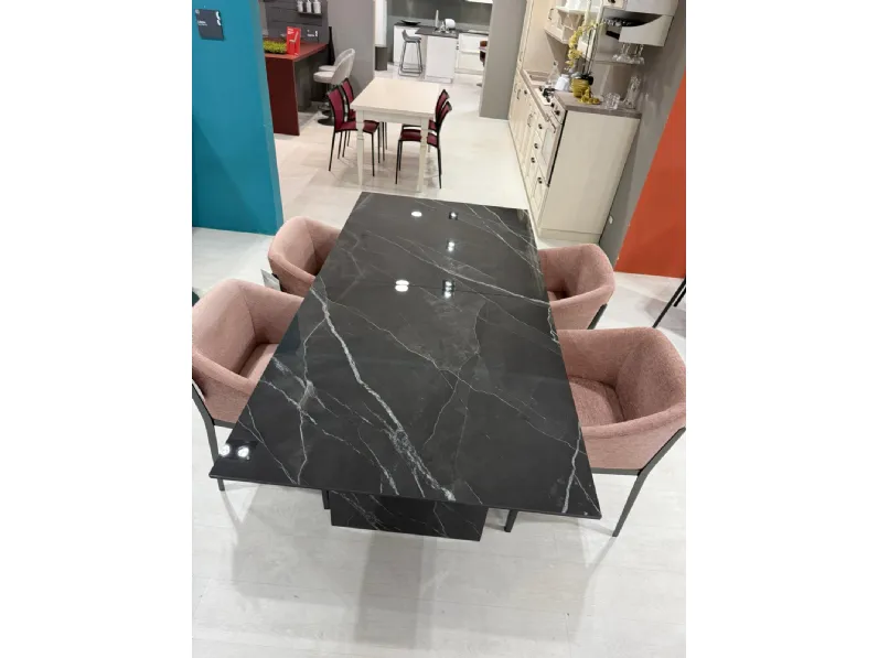 Tavolo in ceramica rettangolare Convivium Naos a prezzo scontato