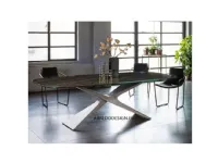 Tavolo in vetro ellittico Nexus * Midj in offerta outlet