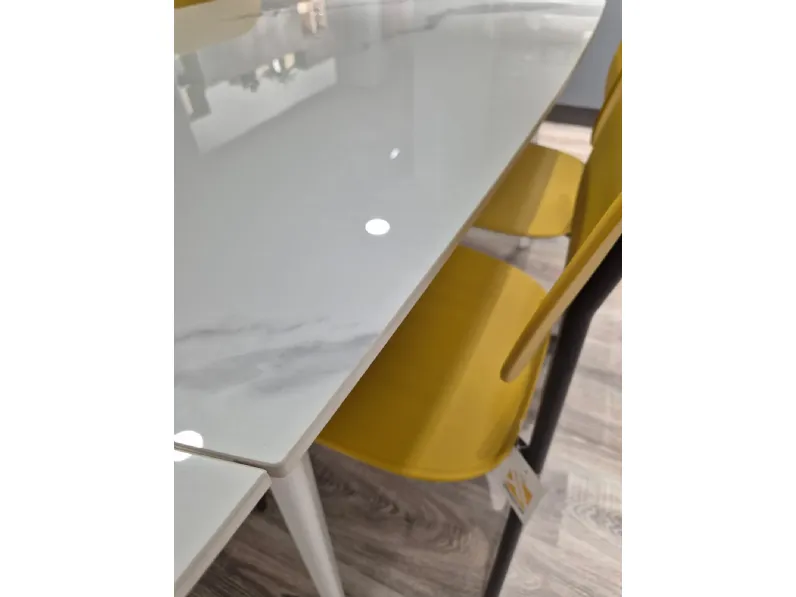Tavolo rettangolare in ceramica Oceano di Artigianale in Offerta Outlet