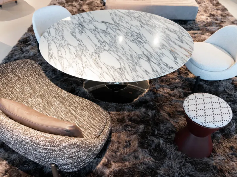Tavolo Minotti Oliver  SCONTATO a PREZZI OUTLET 