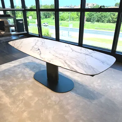 Tavolo ovale allungabile in ceramica SCONTATO 