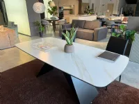 Tavolo allungabile Thanos x Stones a soli 1900 Euro