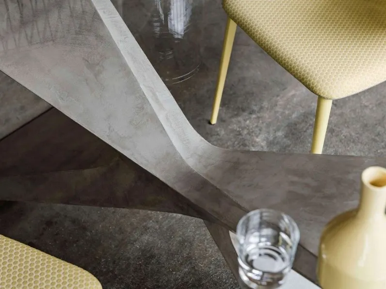 Tavolo ovale in vetro Blueye di Md work in Offerta Outlet