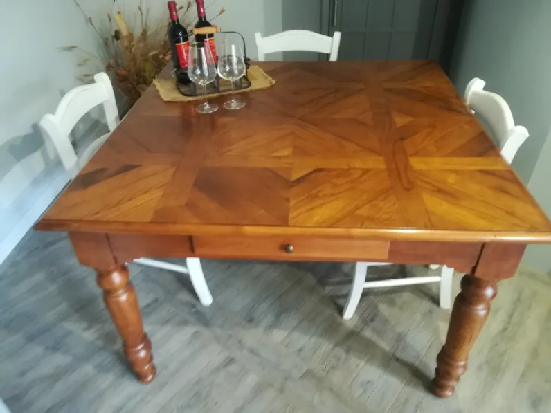 Tavolo Marchi cucine finitura parquet in legno Fisso