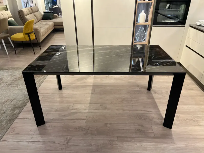 Tavolo Diamante  di Point house scontato del 40%
