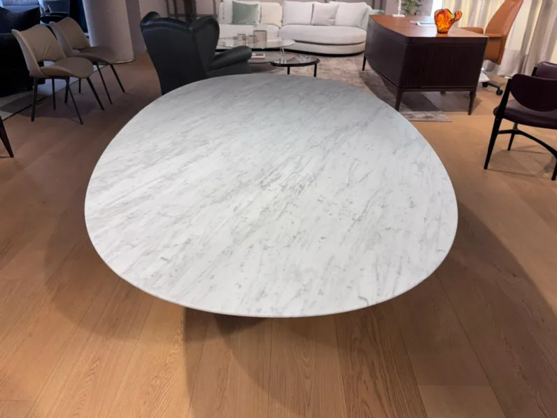 Tavolo Mesa ellipse Poltrona frau in marmo Fisso 