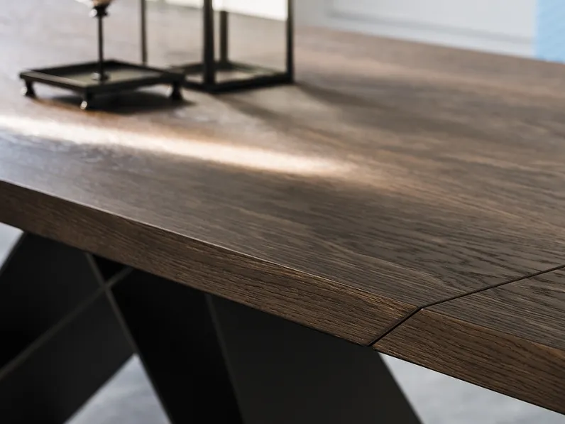 Tavolo Cattelan Italia in legno rettangolare. Prezzo Outlet!