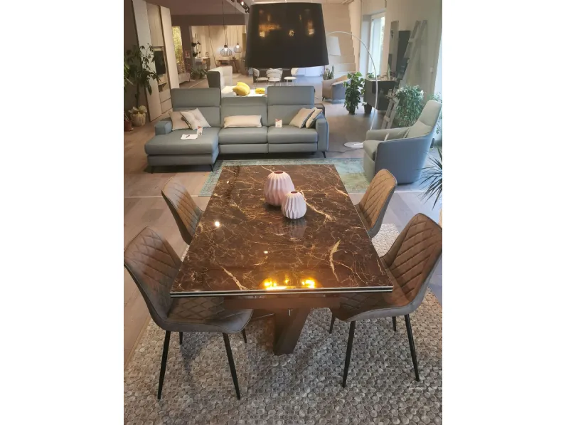 Tavolo Priamo Target point a prezzo ribassato