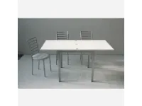 Tavolo quadrato a quattro gambe Art. 667 La seggiola scontato