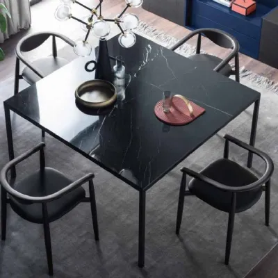 Tavolo Minimal di Artigianale scontato del 25%