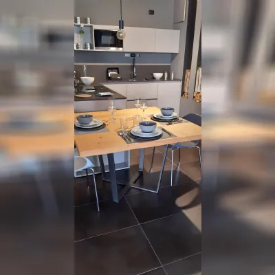 Tavolo quadrato Wood Valdesign scontato del 50%