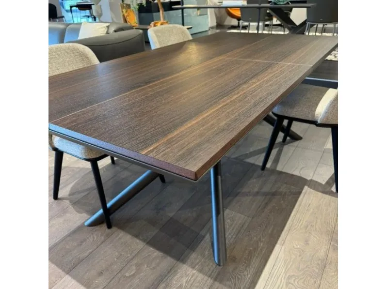 Tavolo in legno rettangolare Random Ozzio in offerta outlet