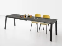 Tavolo rettangolare a quattro gambe Delta 120 Point house scontato
