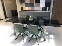 Tavolo Livingstone dark di Tonelli design: contatta il venditore per scoprire il prezzo 
