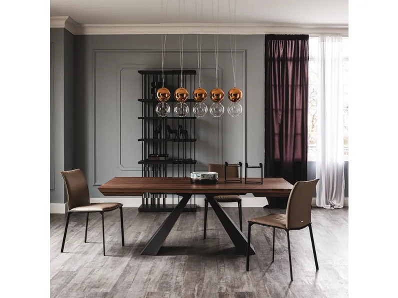 Scopri il tavolo Eliot Wood Drive di Cattelan Italia a prezzi outlet!