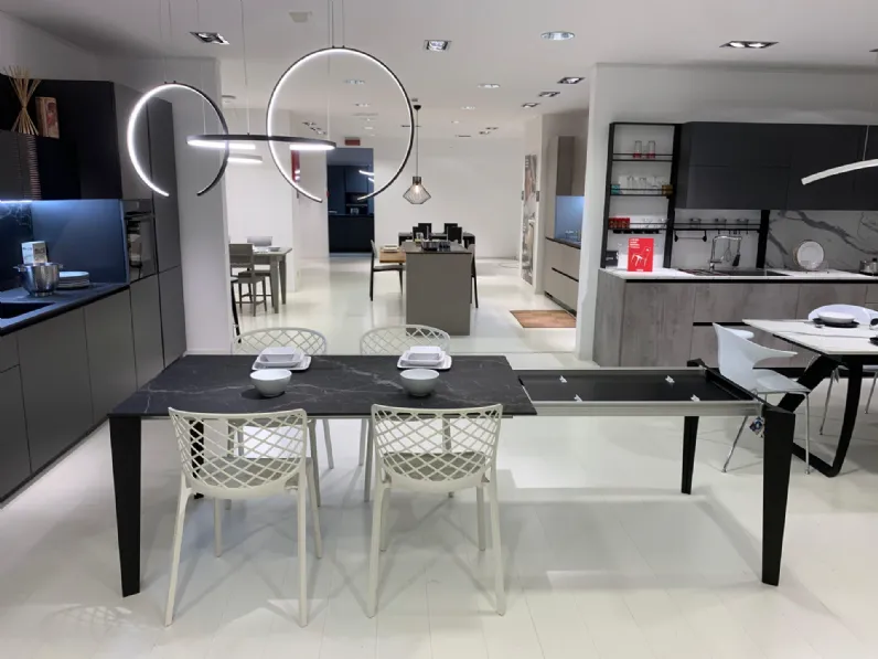 Tavolo Mary Scavolini in OFFERTA OUTLET -24%
