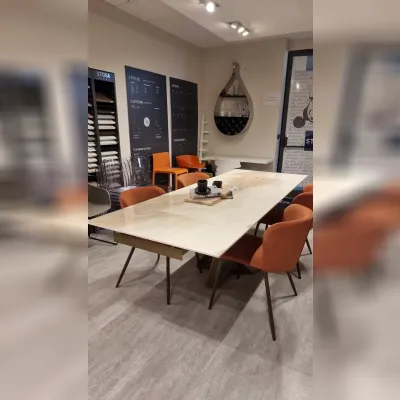 Tavolo rettangolare in ceramica Priamo di Target point in Offerta Outlet 