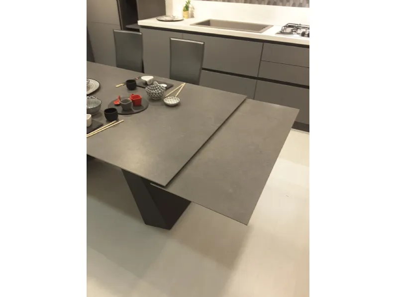 Tavolo rettangolare Eliot drive di Cattelan italia a prezzo riservato 