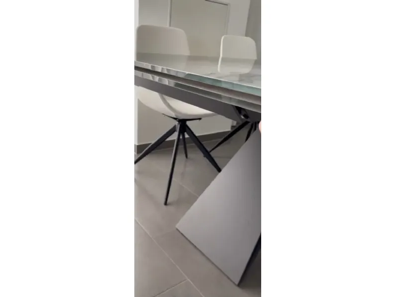 1. Design moderno ed elegante. 
2. Struttura robusta e resistente. 
3. Facile da montare. 
4. Prezzo scontato. 
5. Garanzia di qualità.