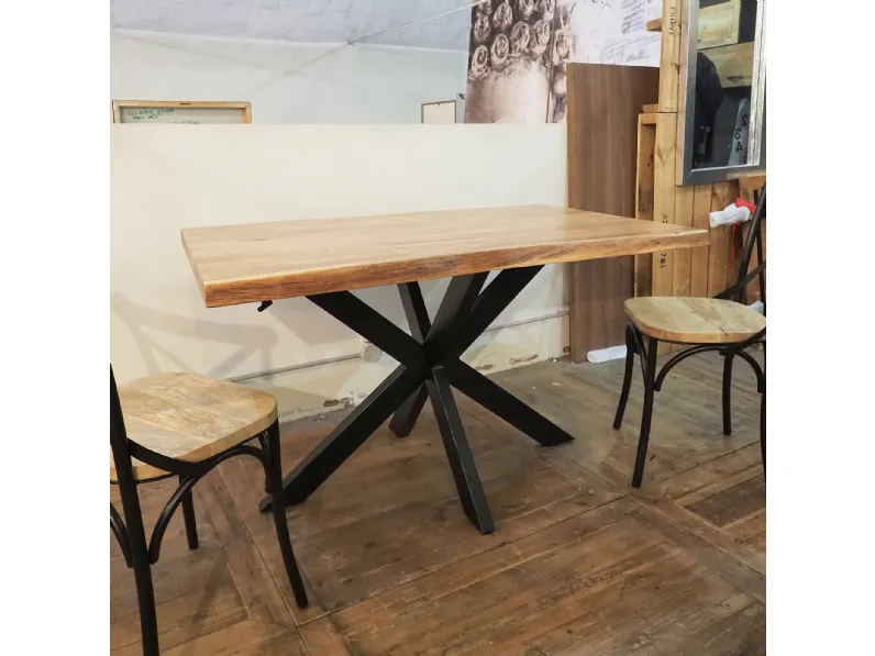 Tavolo rettangolare con basamento centrale Tavolo design indsutrial live edge in legno e matallo   Outlet etnico scontato