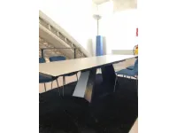 Scopri il Tavolo Icaro di Calligaris, allungabile e a prezzo speciale! Non perdere l'occasione!