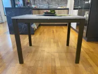 Tavolo rettangolare in altri materiali Eos di Ingenia in Offerta Outlet 