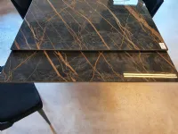 Tavolo rettangolare in ceramica Dakota Di lazzaro in Offerta Outlet