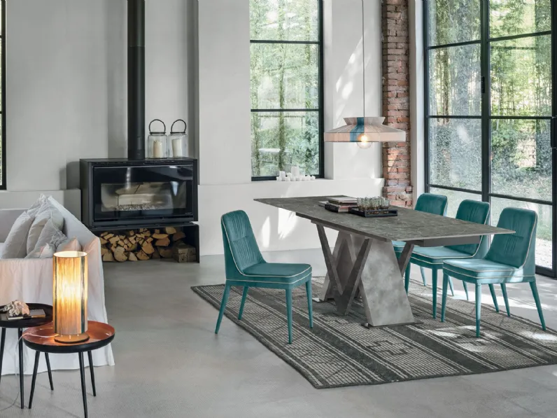 Tavolo in offerta outlet modello Tritone di Collezione esclusiva 
