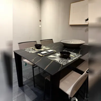 Tavolo in ceramica rettangolare Winny Ingenia a prezzo scontato